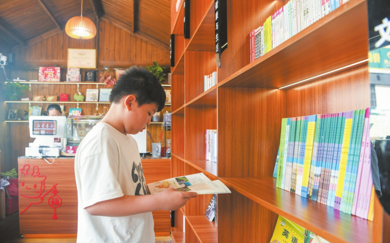 社區(qū)圖書館受年輕人熱捧